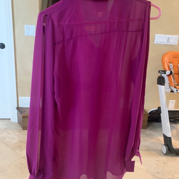 Beautiful vibrant Romeo and Juliet top - Picture 3 of 4